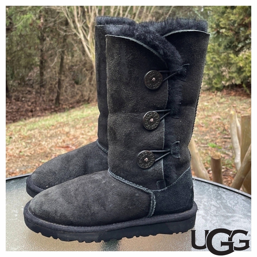 Girls UGG Bailey Button II Triplet Shearling Suede Boots